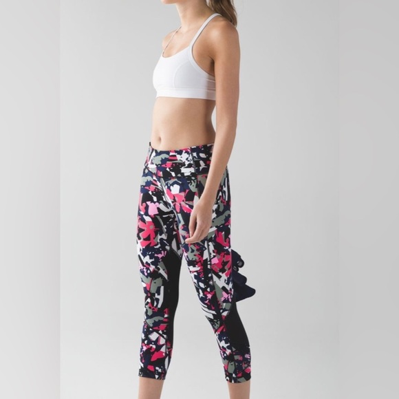 Lululemon Pace Rival Crop- Pop Cut Boom Juice Multi/ Black/ Size 4 - Picture 1 of 12